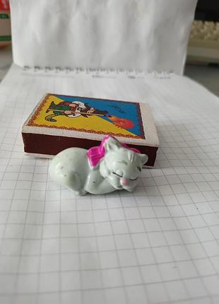 Киндер.  кошечка 1 шт 7