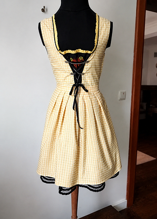 Женское дырнель (dirndl) - традиционное баварское платье в клетку виши/с фартуком/м-л