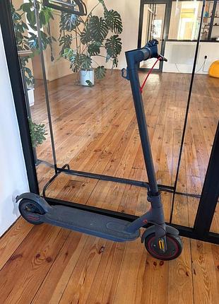 Електросамокат xiaomi mi electric scooter pro black