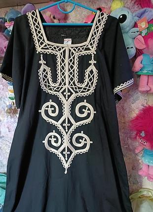 Шикарное платье 👗 50% шёлк в этническом стиле вышивка тренд сезона