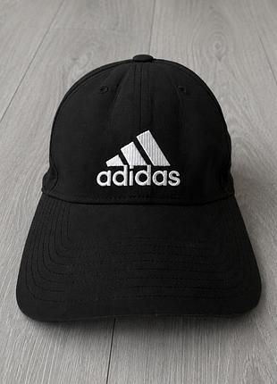 Спортивная кепка adidas
