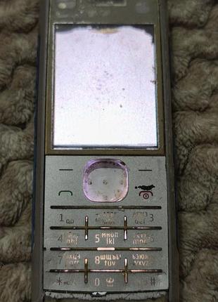 Nokia x2-00 2