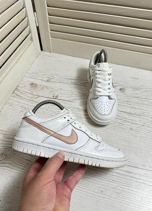 Nike dunk low gs