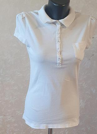 Белая брендовая рубашка поло guess