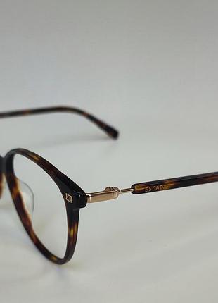 Елегантна брендова оправа escada ves459 0743 — стан ідеальний!