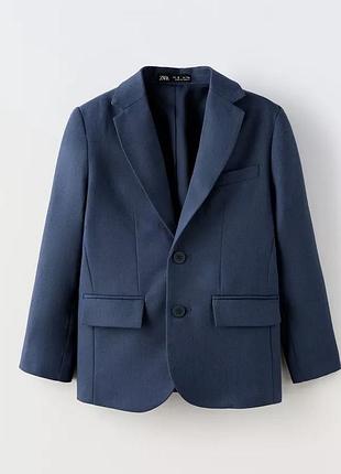Класичний піджак для хлопчика від бренду «zara», новий, синього кольору. розмір 140