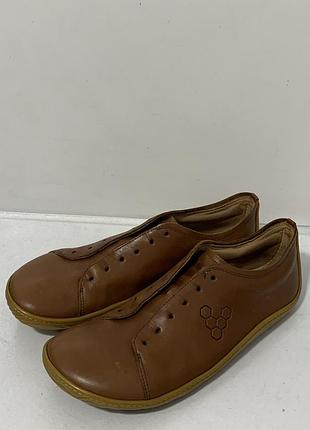 Шкіряні кросівки vivobarefoot