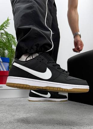 Nike sb dunk black white 2
