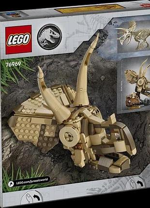 Конструктор lego® jurassic world скам'янілості динозаврів: череп трицератопса, 468 деталей (76969)