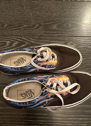 Кеди vans. оригінал. розмір 37. вживані. ціна 200 грн