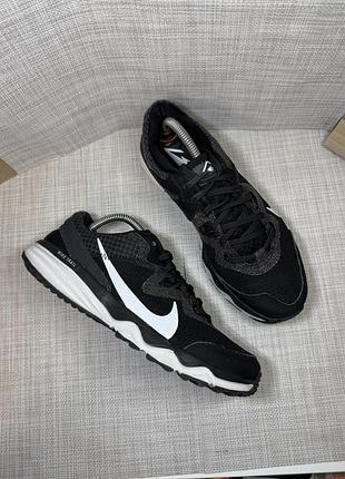 Оригінальні кросівки nike trail