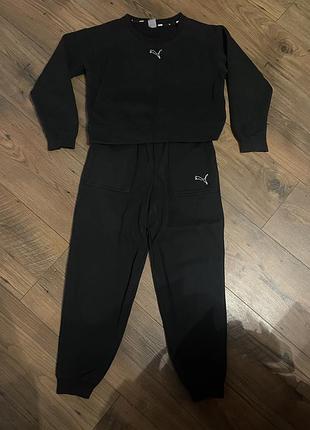 Фірмений спортивний костюм puma