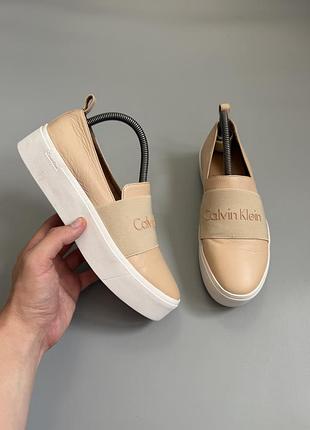 Слипоны calvin klein jacinta 38(24см) cupsole laceup gules cooach
