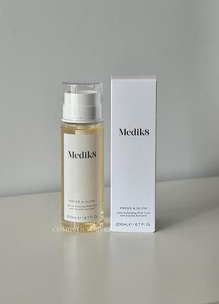 Medik8 press & glow медік8 щоденний мʼякий відлущувальний тонік тонер для шкіри обличчя з кислотою pha
