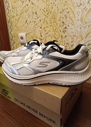 Кросівки чоловічі skechers go run