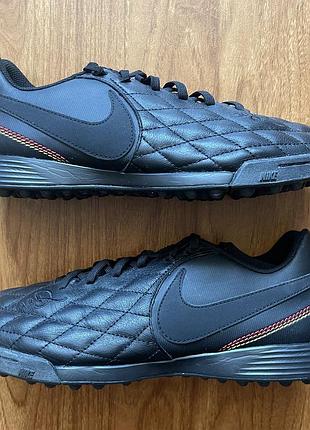 Чоловічі шкіряні футбольні сороконіжки сороконожки nike tiempox ligera iv 10r tf