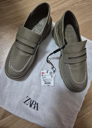 Жіночі лофери zara 36 розмір