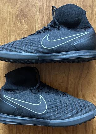 Чоловічі професійні футбольні сороконіжки сороконожки бутси nike magistax proximo ii tf