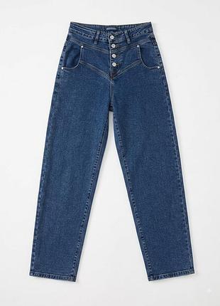 Джинси жіночі, бренд: relucky jeans, розмір: 26 (xs/s) ,склад: 95% бавовна, 5% спандекс посадка: висока фасон: прямий,стан: відмінний