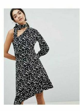 Платье платье в горох на одно плечо asos