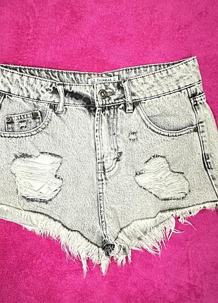 Джинсовые шорты pull&bear с высокой посадкой и бахромой (р. xs / eur 34)