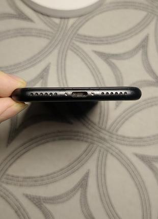 Iphone 7 32gb jet black | 92% акб + кабель 5