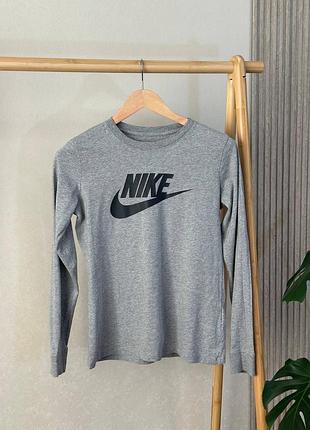 Жіночий лонгслів nike  •розмір s