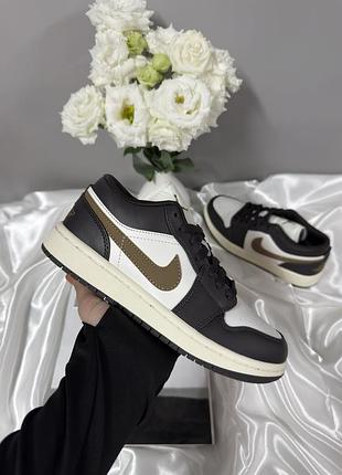 Nike air jordan 1 low shadow brown mocha