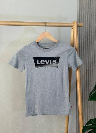 Футболка levi’s на 10-12 років
