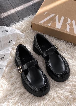 Туфлі лофери zara оригінал чорні