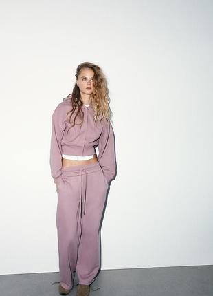 Костюм (брюки+худи) от zara