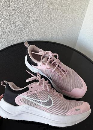 Кросівки nike