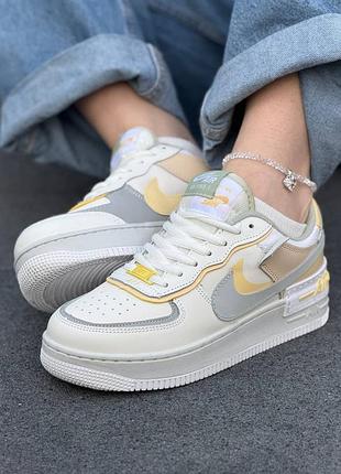 Жіночі nike air force 1 shadow beige