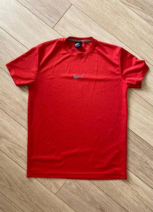 Nike dri-fit uv miler
