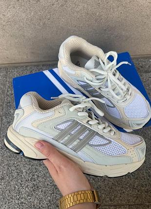 Кросівки жіночі adidas response cl ivory білі