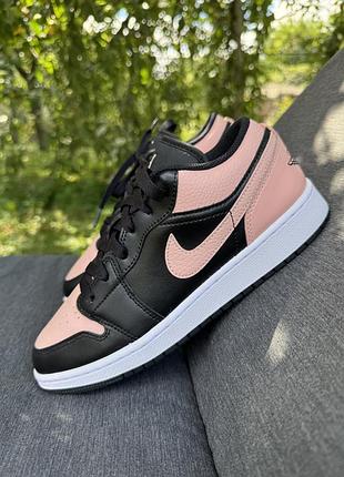 Ультрапопулярные качественные кроссовки jordan retro 1