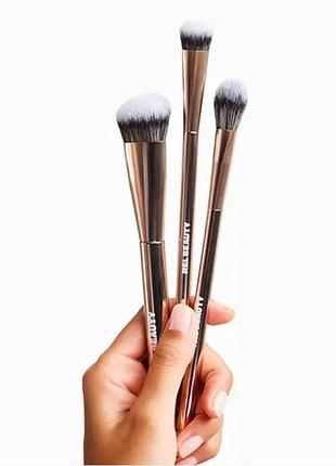 Rel beauty
the essentials brush set