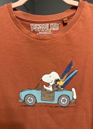 Футболка peanuts снуппі, м