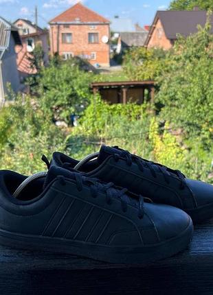 Кроссовки adidas
