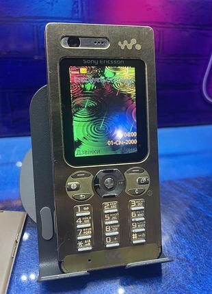 Ретро телефон sony ericsson w880i телефон соні еріксон