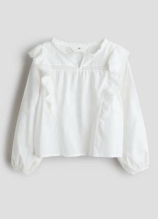 Белая хлопковая блуза с оборками для девочки от h&m