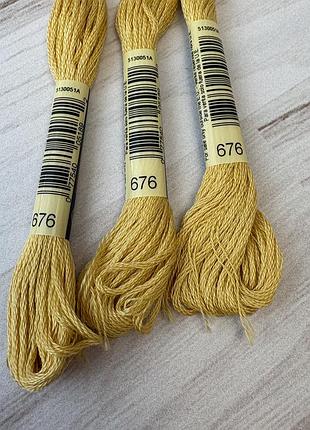 Муліне dmc 676 для вишивання (арт.117)