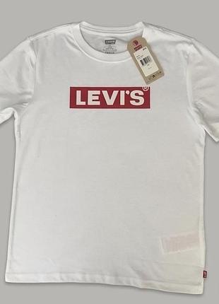 Нова футболка levi’s для хлопчика 12 років
