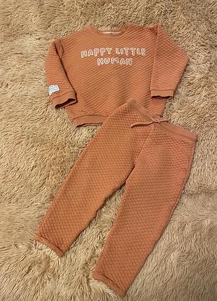 Стильний костюм 🧡