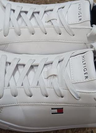 Кросівки tommy hilfiger, б/у, устілка 31 см