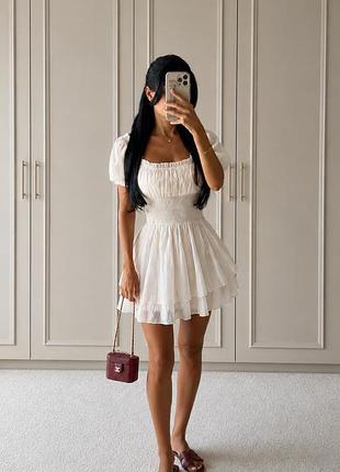 Стильна біла сукня shein