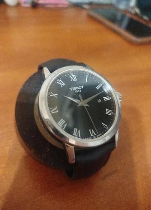 Чоловічий наручний годинник tissot classic dream
