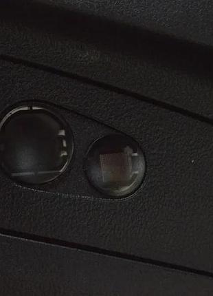 Накладка передньої панелі верхня nissan leaf 18-25 чорна під датчики світла
