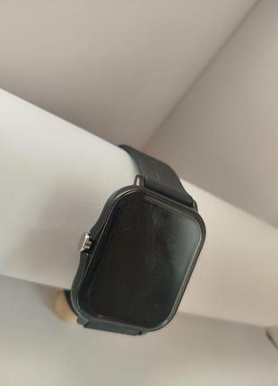 Наручні годинники: смарт годинник gelius, наручні guess та casio forester