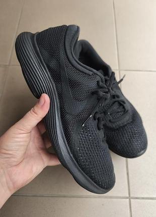 Оригінальні кросівки nike